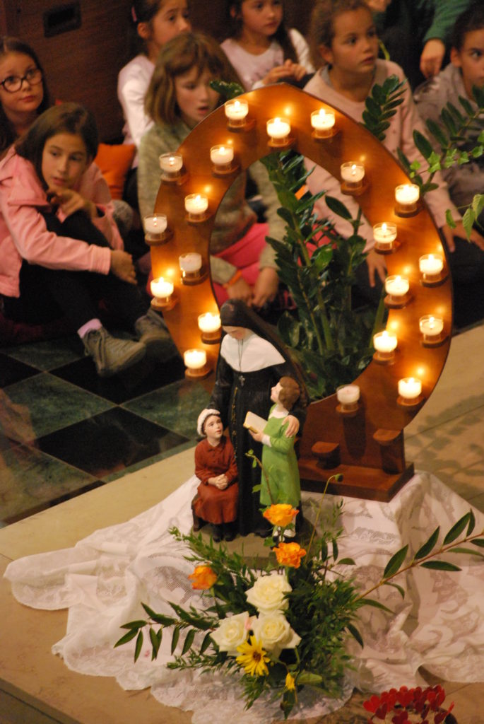 Prier avec Sainte Emilie SAINTE FAMILLE VILLEFRANCHE